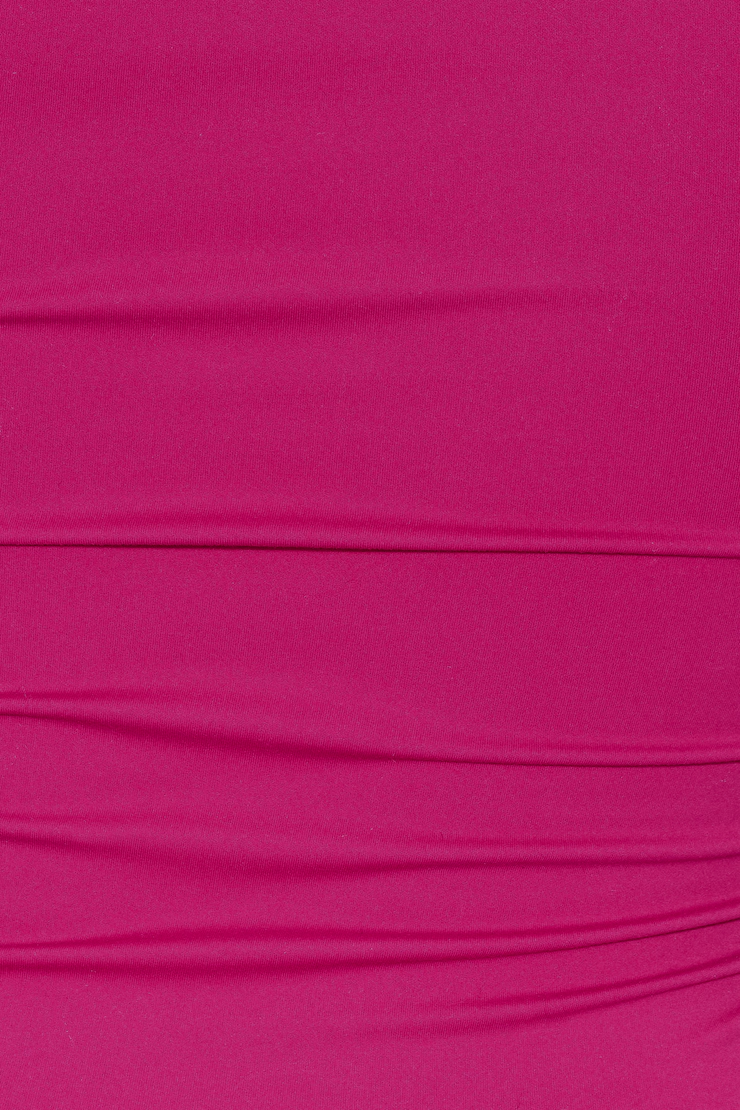 Sleek Sweetheart T-Shirt - Image 4