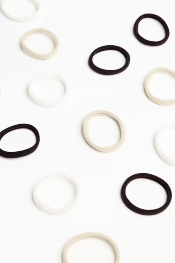 Pack Of 18 Seamless Hair Elastics