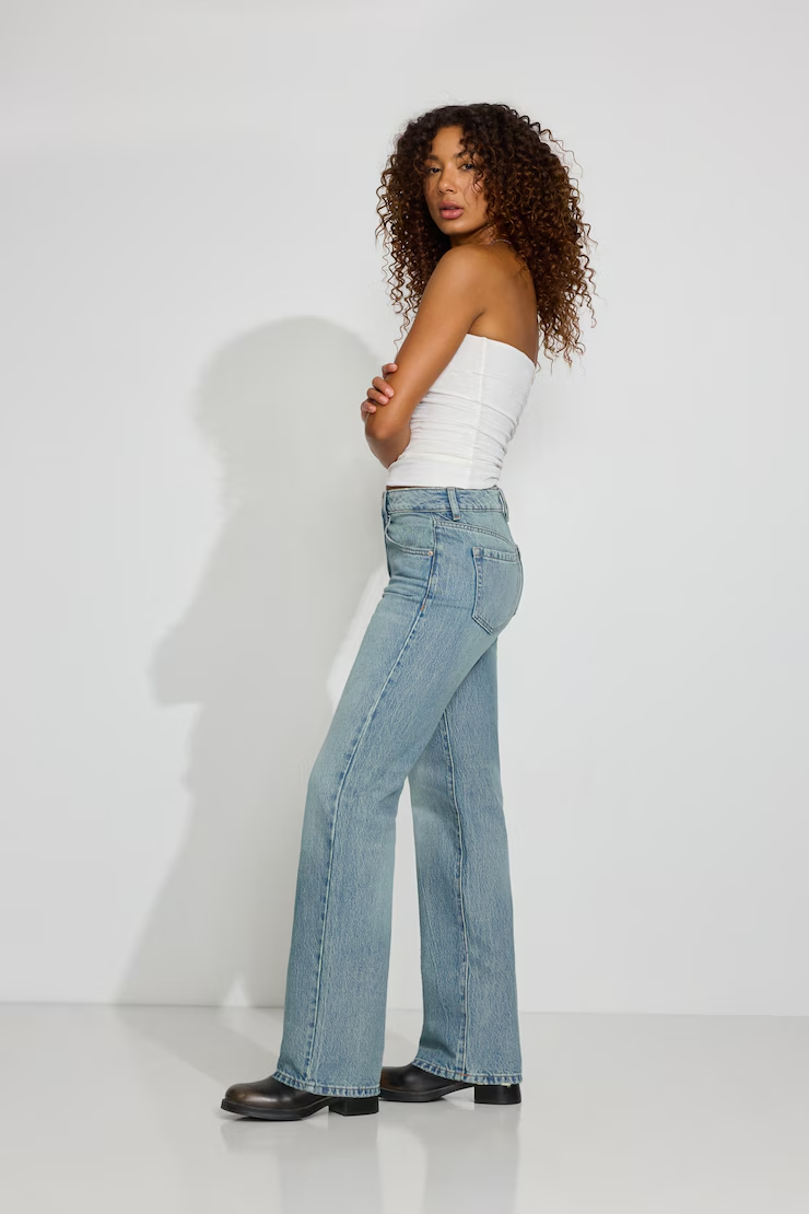 90S Straight Jeans - Image 2